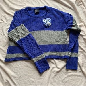 🚨 SOLD Ravenclaw licensed crop sweater